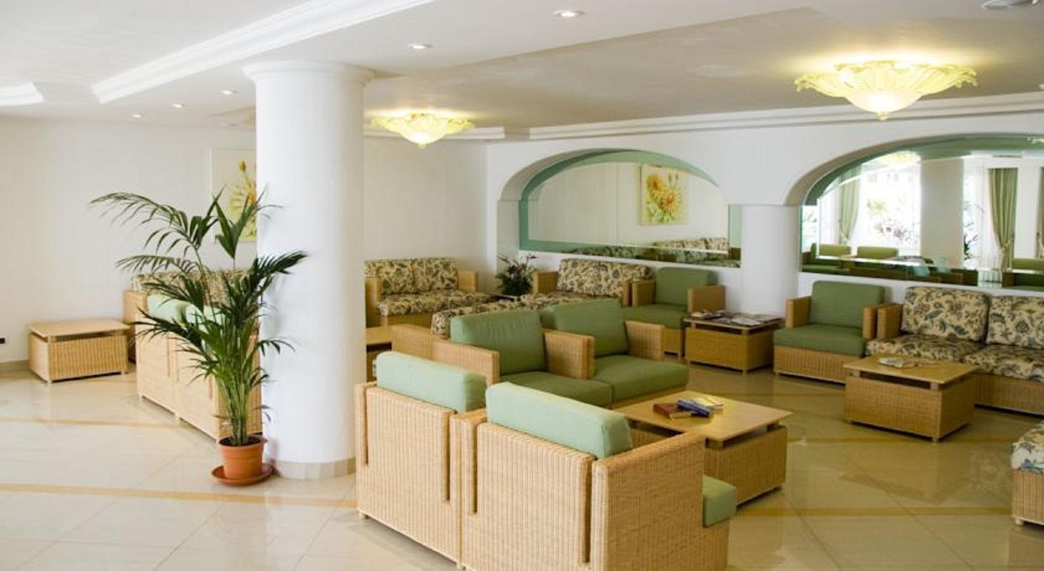 埃斯金索滨海山庄公寓式酒店 Playa De Esquinzo 外观 照片